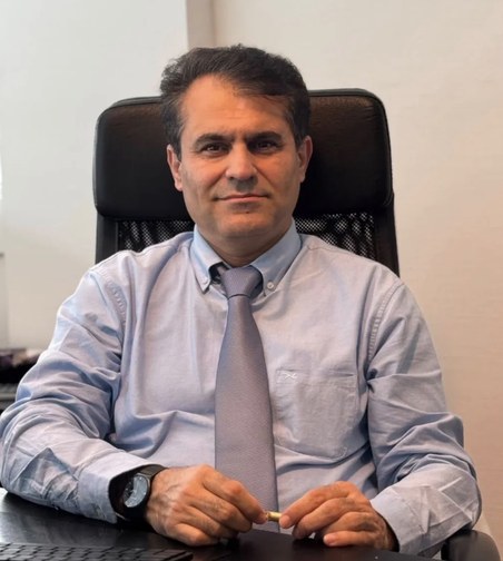 Hazhir Yari, Senior Immigration Consultant